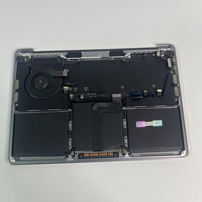Apple MacBook Pro 13” A2338 Palmrest / Top Case – EMC 3578 – Grade C