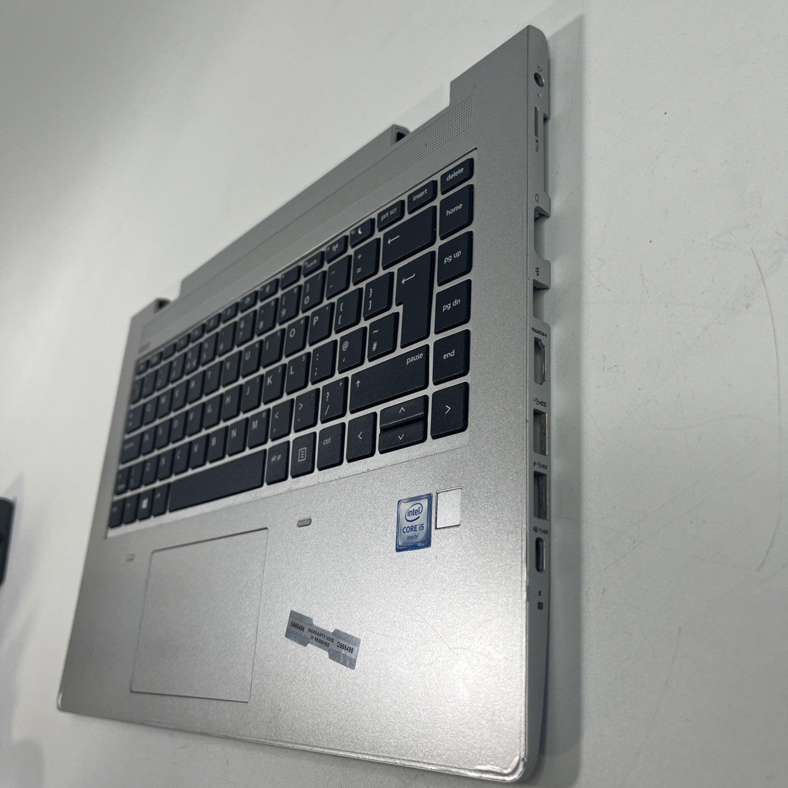 Genuine Silver Hp Probook 640 G5 Palmrest And Touchpad 4BSFN0. Bit Cracked