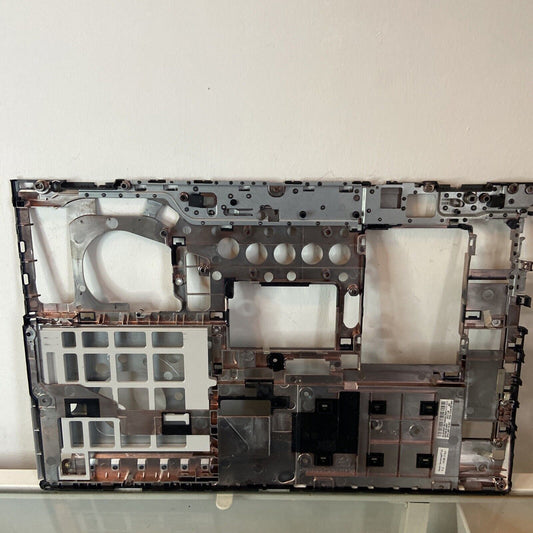 HP PROBOOK 650 G5 BOTTOM BASE COVER CASE L58719-001 GENUINE