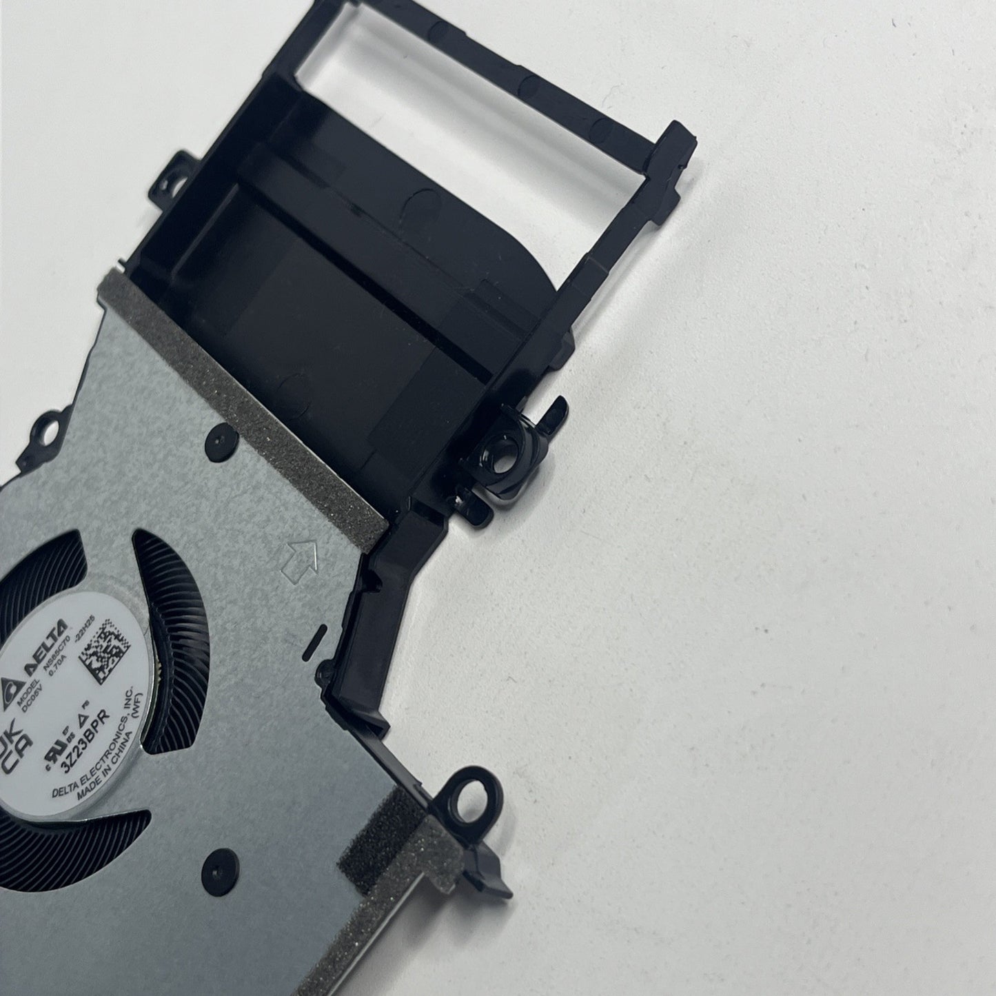 Genuine AsUS vivobook 16 m1605ya CPU Cooling Fan 13N1-edp0501