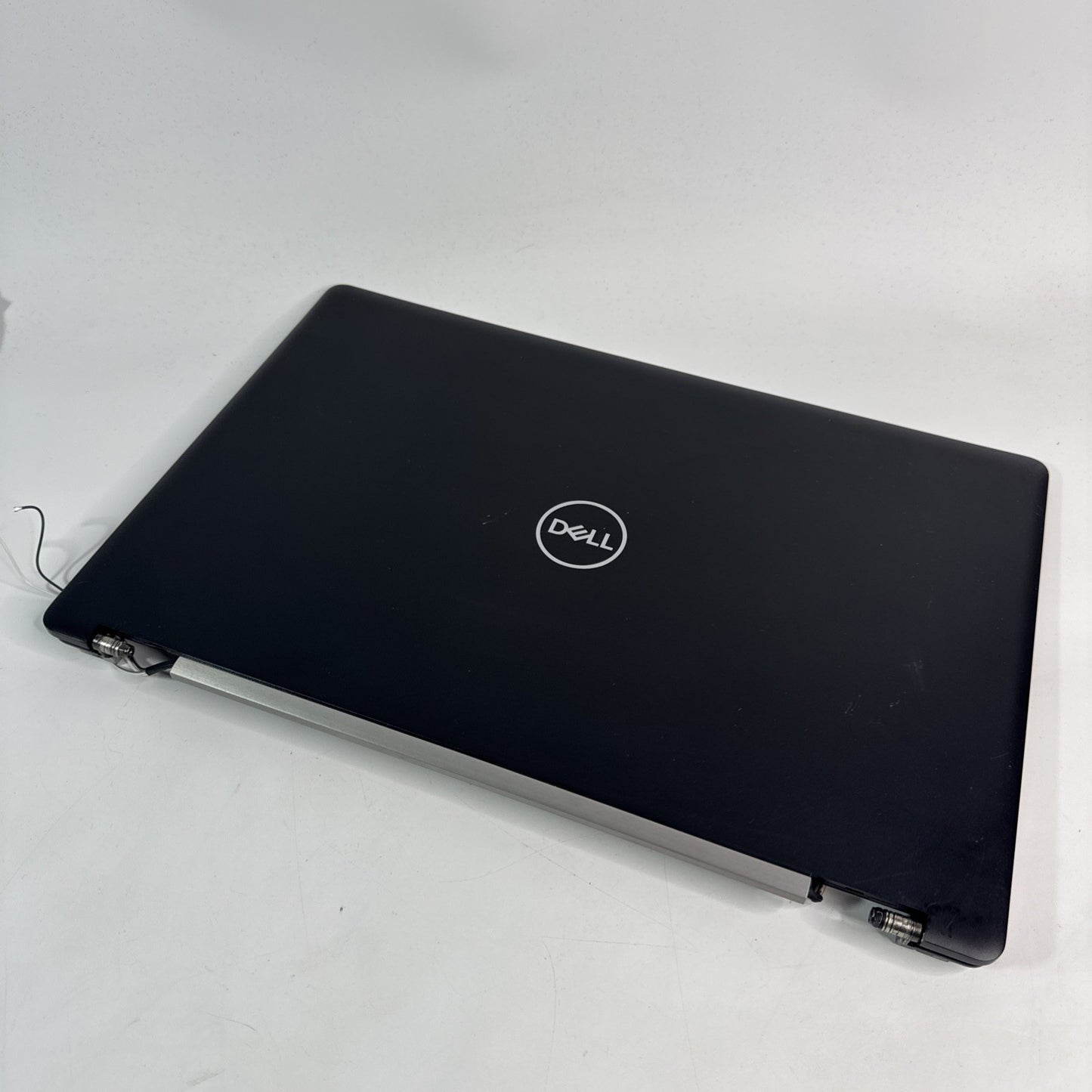 Genuine Black Dell Latitude 5590 Complete Top Lid CN-0RV800-YTW00
