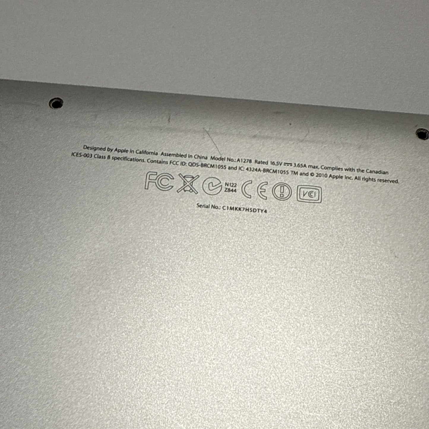 APPLE MACBOOK PRO A1278 13” MID 2010 2011 2012 BOTTOM CASE -NO RUBBERS (GRADE C)