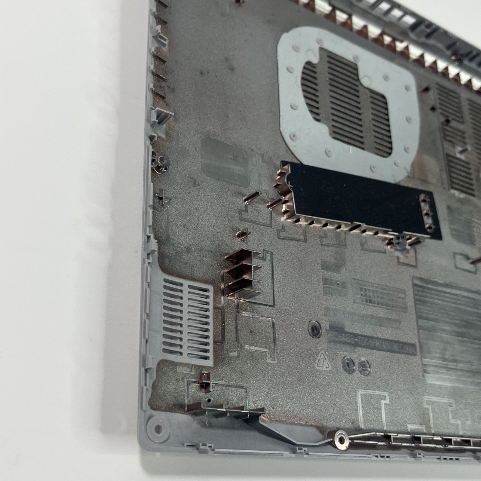 Genuine Asus Vivobook 15 X1505VA Sliver Bottom Base Cover. 13N1-GCA0901