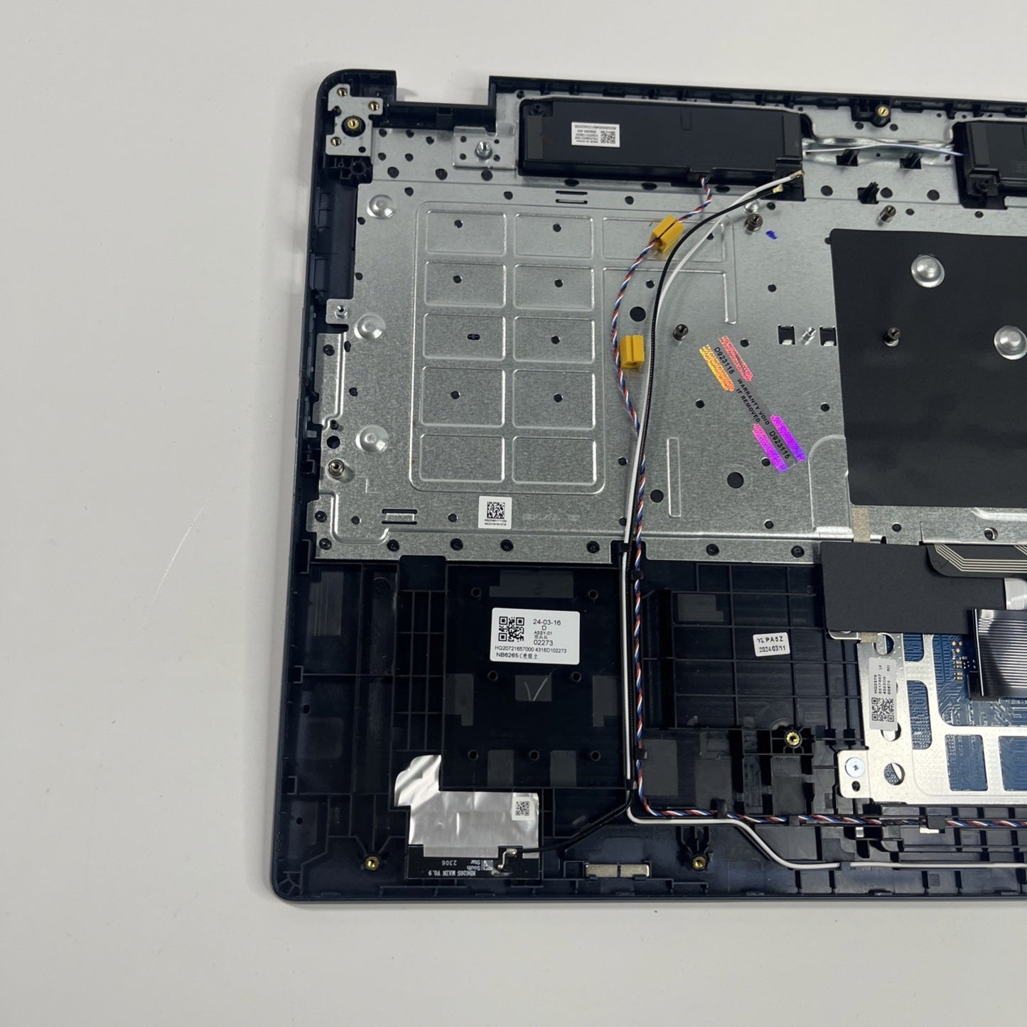 Lenovo IP Flex 3 Chrome 15IJL7 Palmrest Cover UK Keyboard & Speakers  5CB1H24856