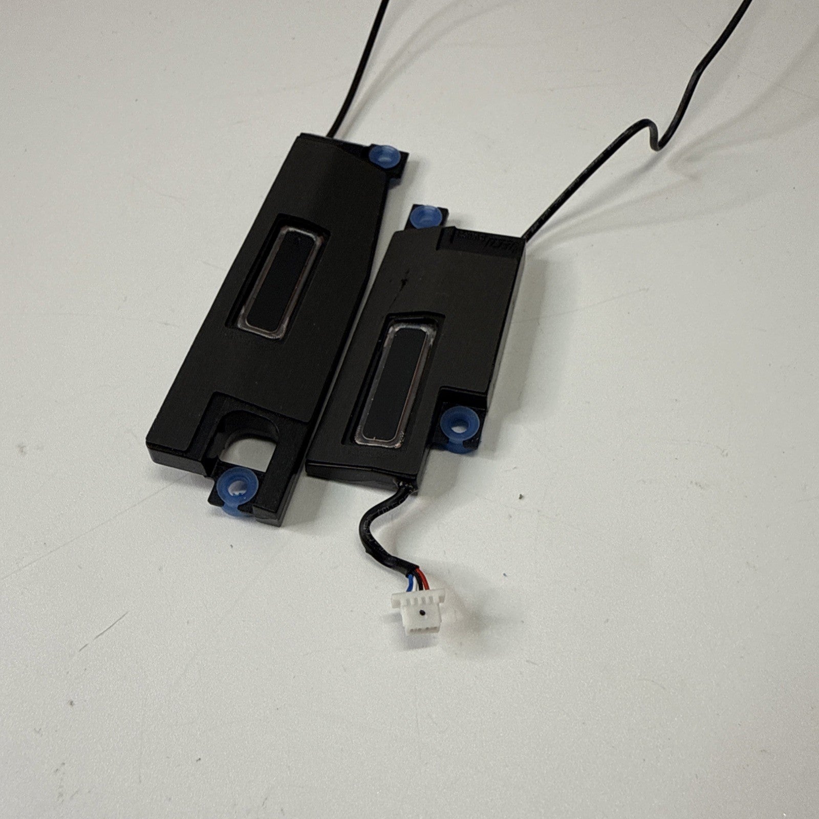 GENUINE Lenovo ThinkPad T490S Laptop Internal Speakers PN/ SSB0T35595