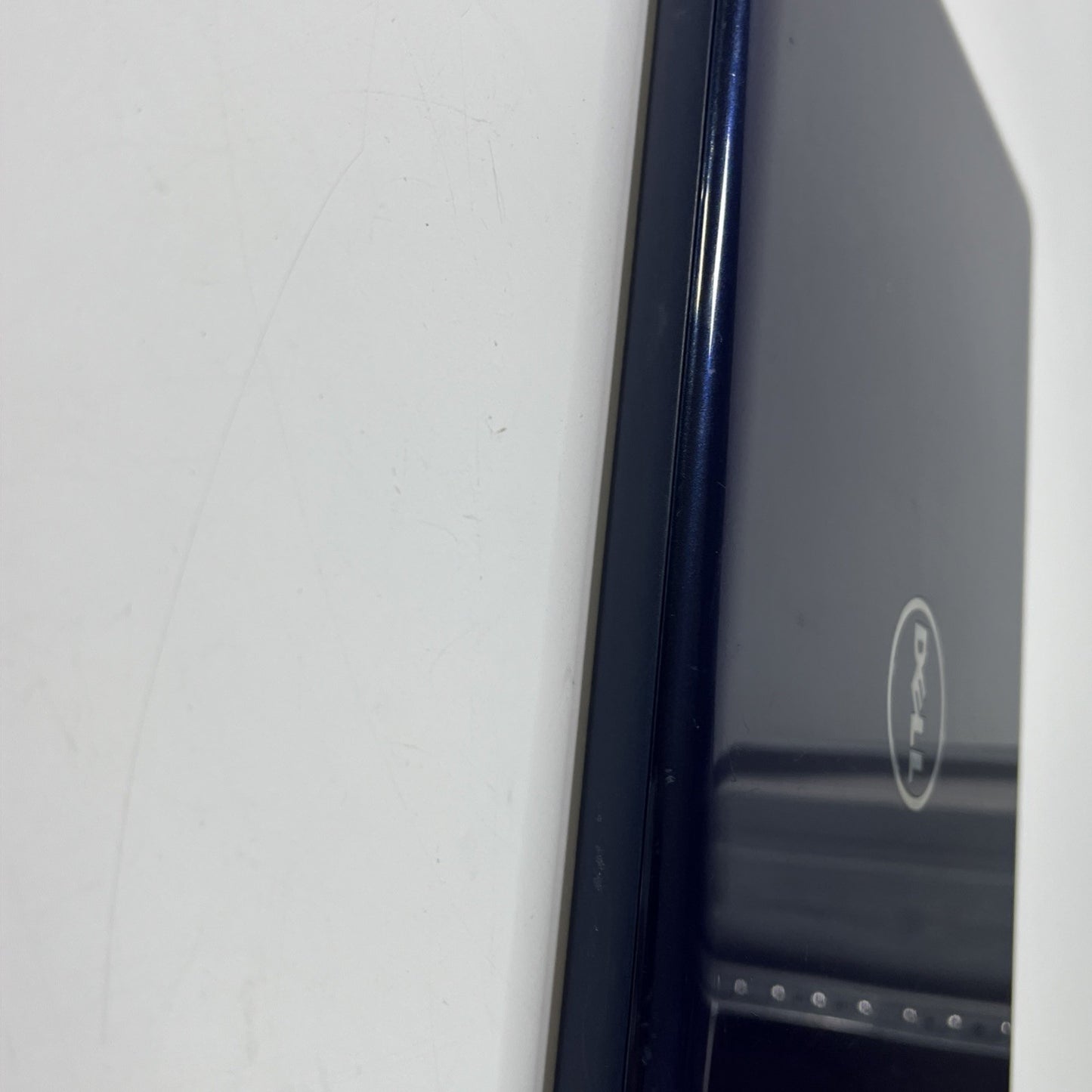 Genuine Blue Dell Inspiron 15 5567  Complete Top Lid And Screen Assembly.