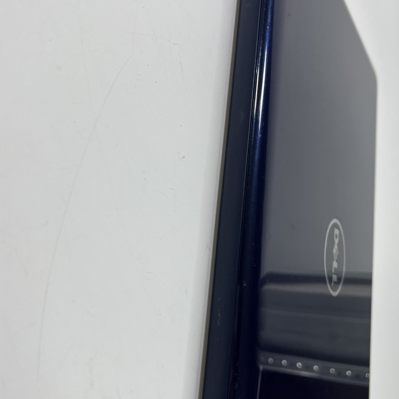 Genuine Blue Dell Inspiron 15 5567  Complete Top Lid And Screen Assembly.