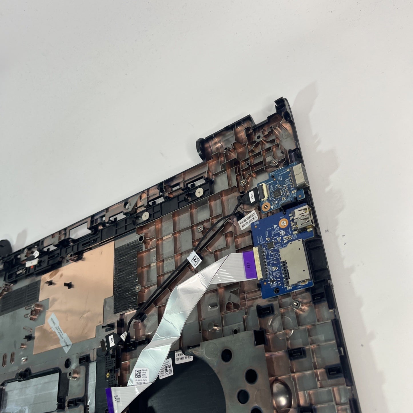 Genuine Dell Latitude 3570 Bottom Base Cover, Usb Board & Speakers CN-0RP3FF