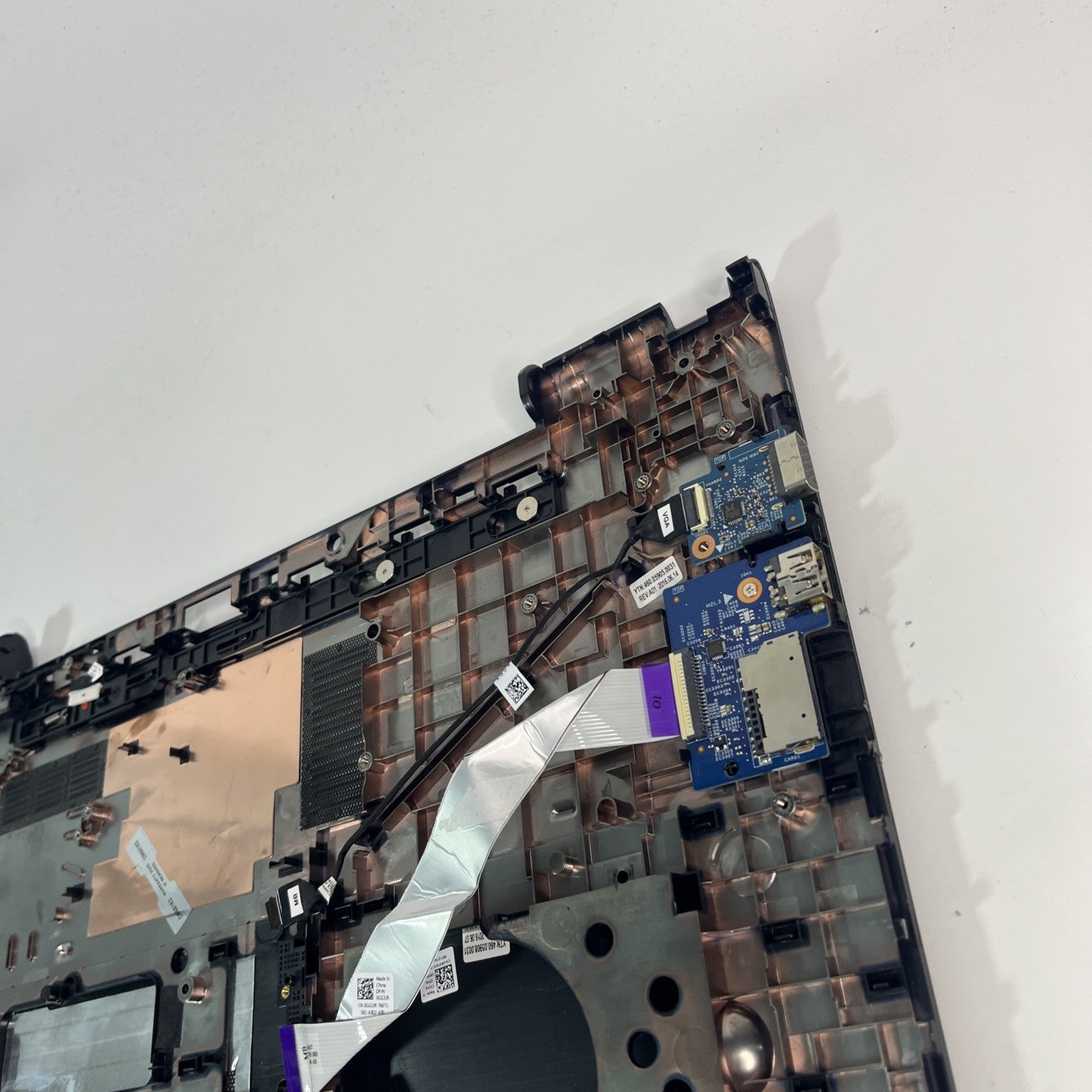 Genuine Dell Latitude 3570 Bottom Base Cover, Usb Board & Speakers CN-0RP3FF