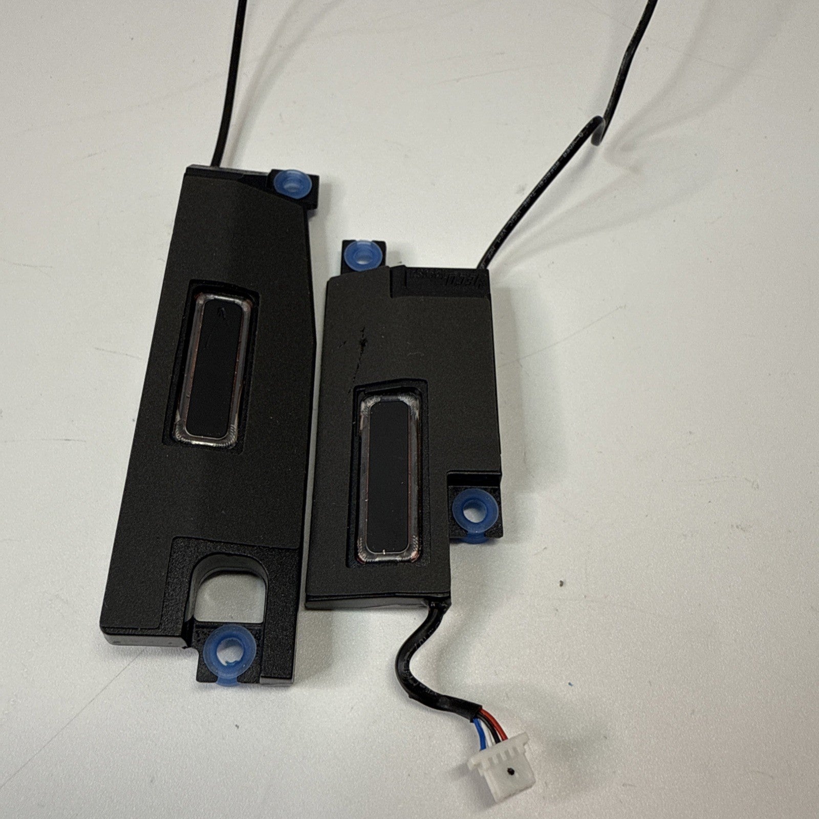 GENUINE Lenovo ThinkPad T490S Laptop Internal Speakers PN/ SSB0T35595