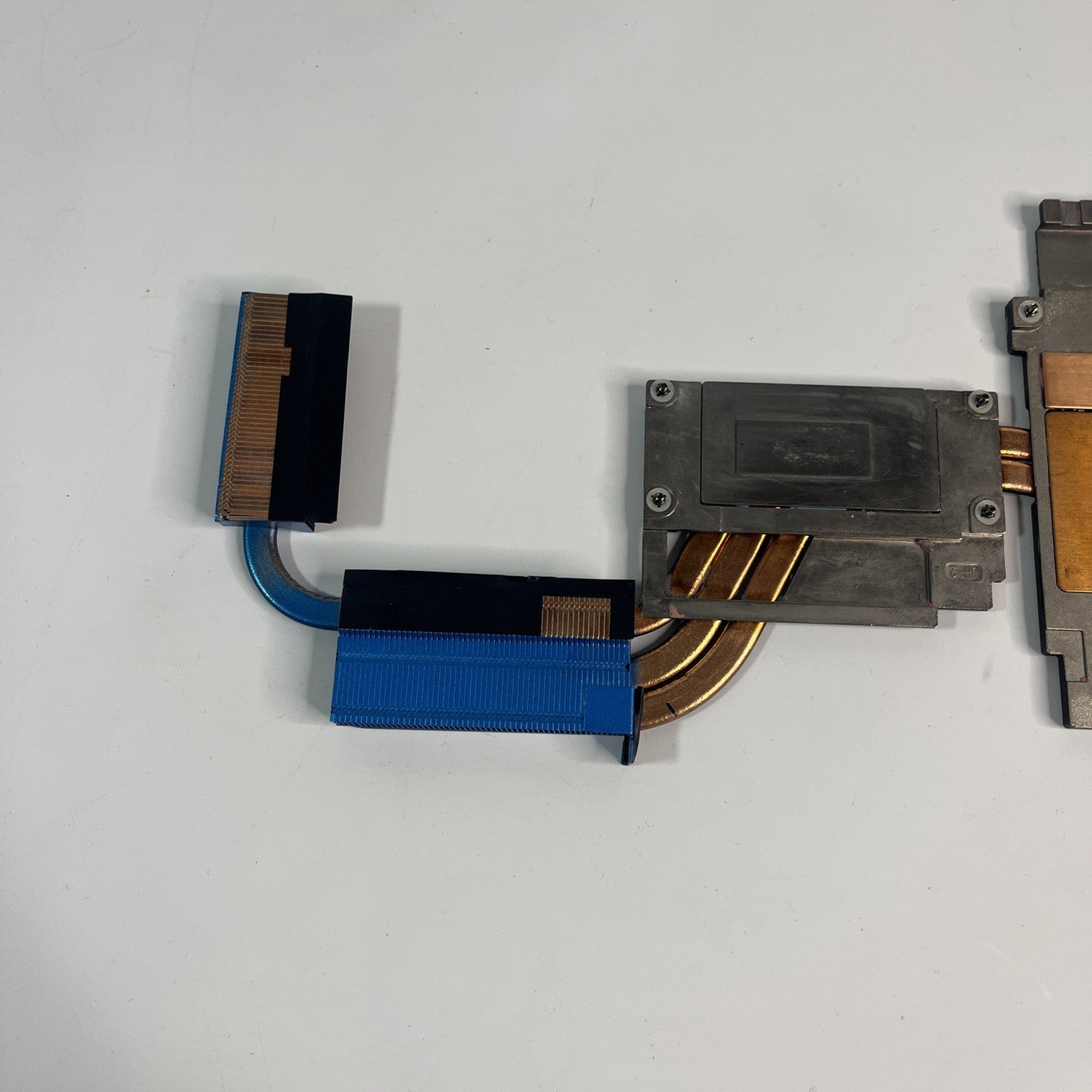Genuine Acer Predator Helios PH315-55 Heatsink AT3Mo00