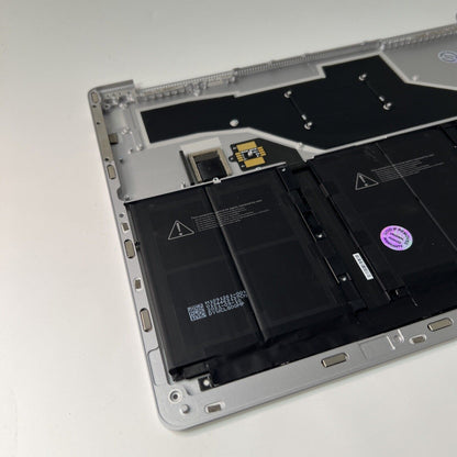 Microsoft Surface 4 1958 Bottom Base Cover Silver + Battery DYNT02 (SMALL CHIP)