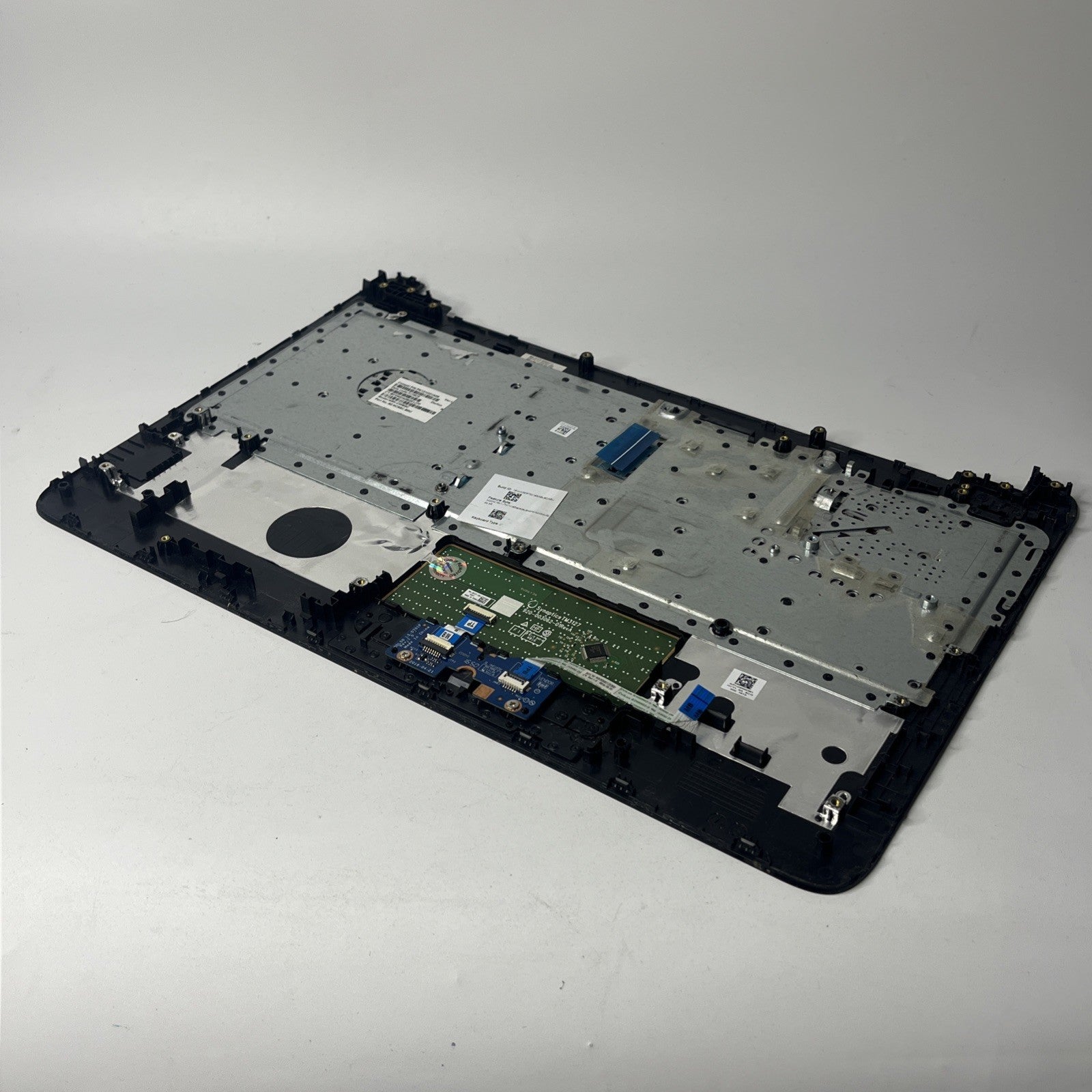 Genuine Silver HP 255 G5 Notebook Palmrest Keyboard And Touchpad.