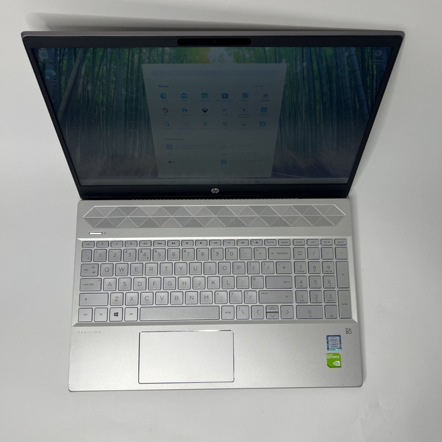 HP Pavilion Laptop 15-cs0016na 15.6" Intel Core i7-8550U 8GB RAM 256GB SSD