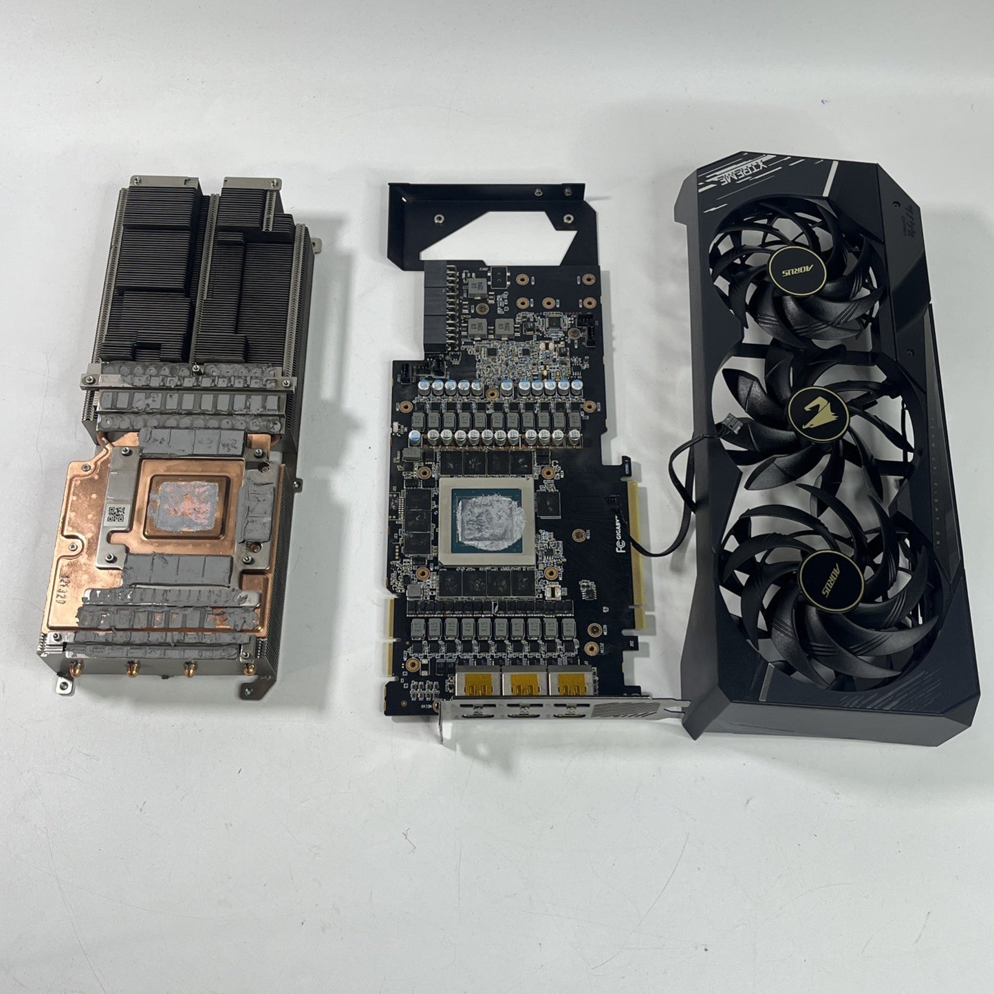 GigaByte AORUS GeForce RTX 3090 XTREME 24G  GDDR6 Graphics Card. Taken Part