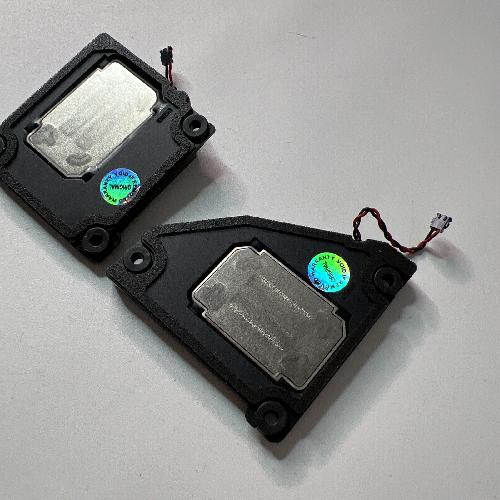 Microsoft Surface 4 1958 Internal Speaker Set Let & Right Genuine M1089861