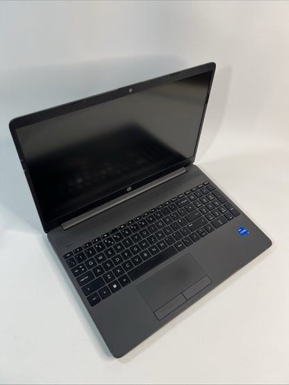 HP 250 G8 Intel Core i7-1165G7 16GB 256GB SSD 15.6 inch FHD Windows 11 Laptop