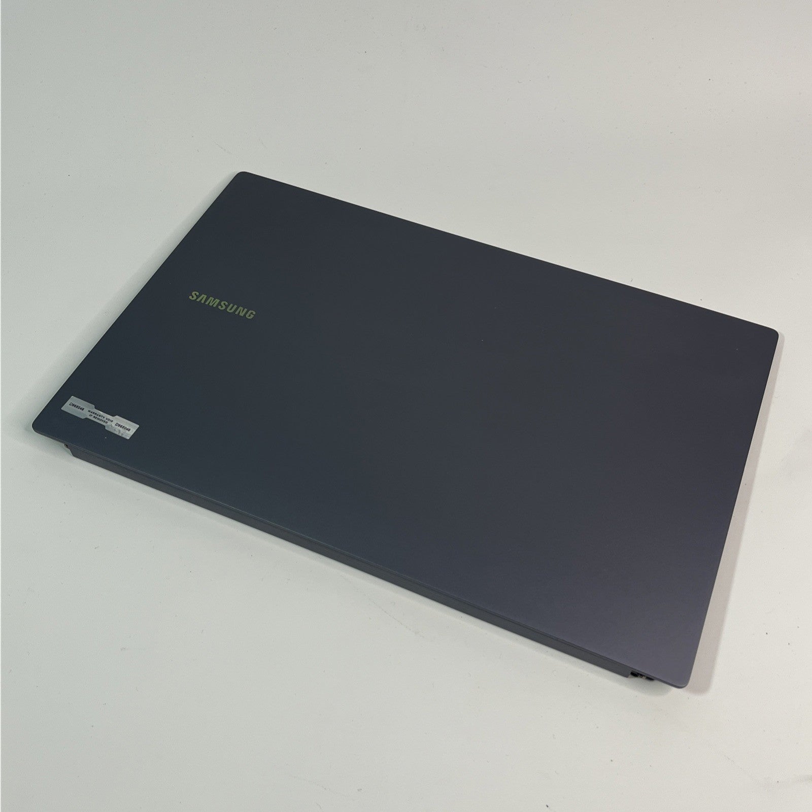 Genuine Blue Samsung Galaxy Book4 NP750XGK Complete Top Lid And Screen Assembly