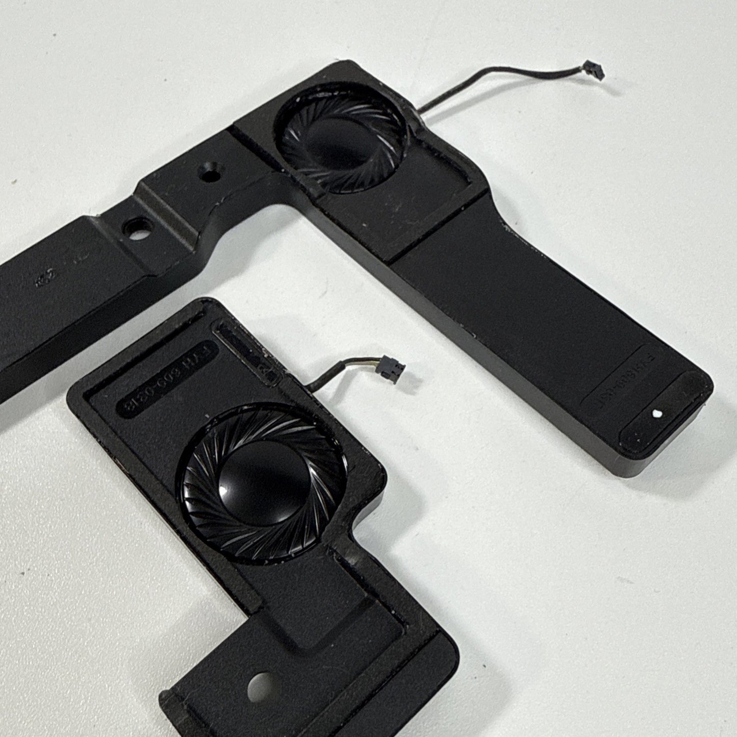 Apple MacBook Air A1369 Mid 2011 13" Speakers Set Right Left Genuine