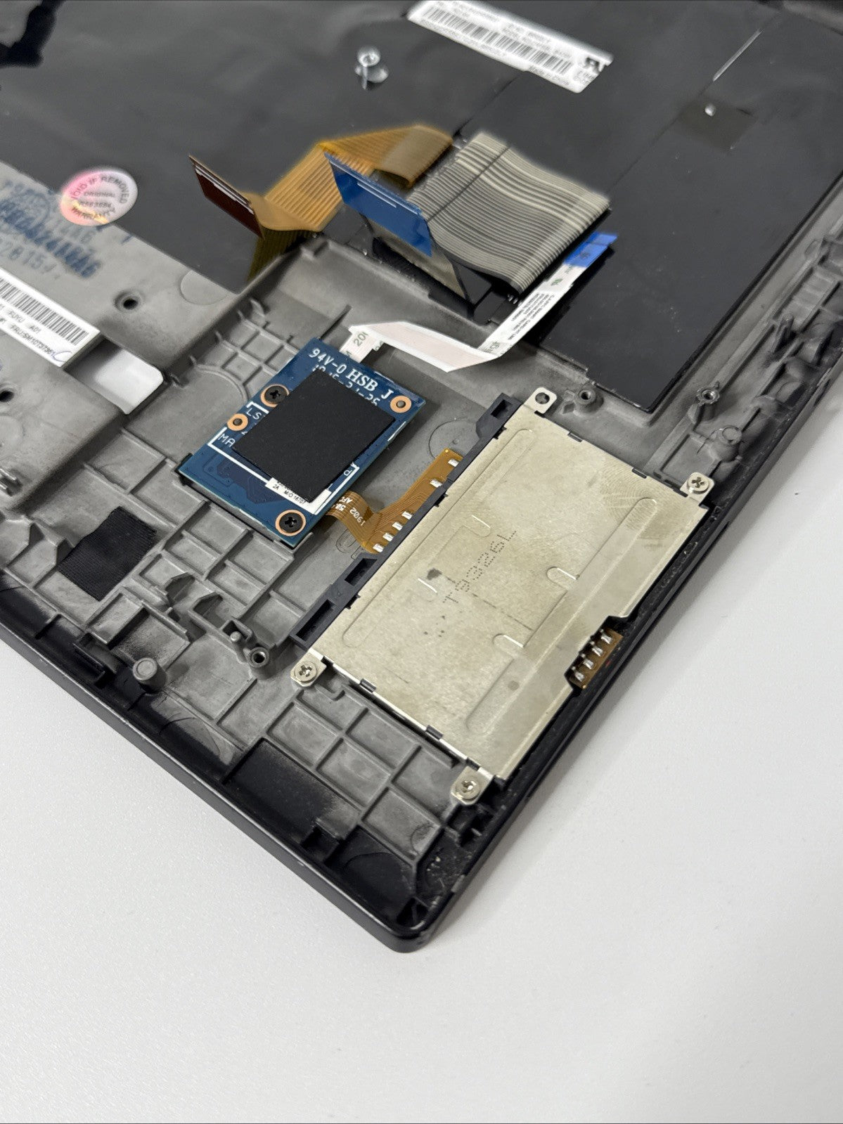 Genuine Lenovo x390 yoga Palmrest Assembly UK Keyboard Black