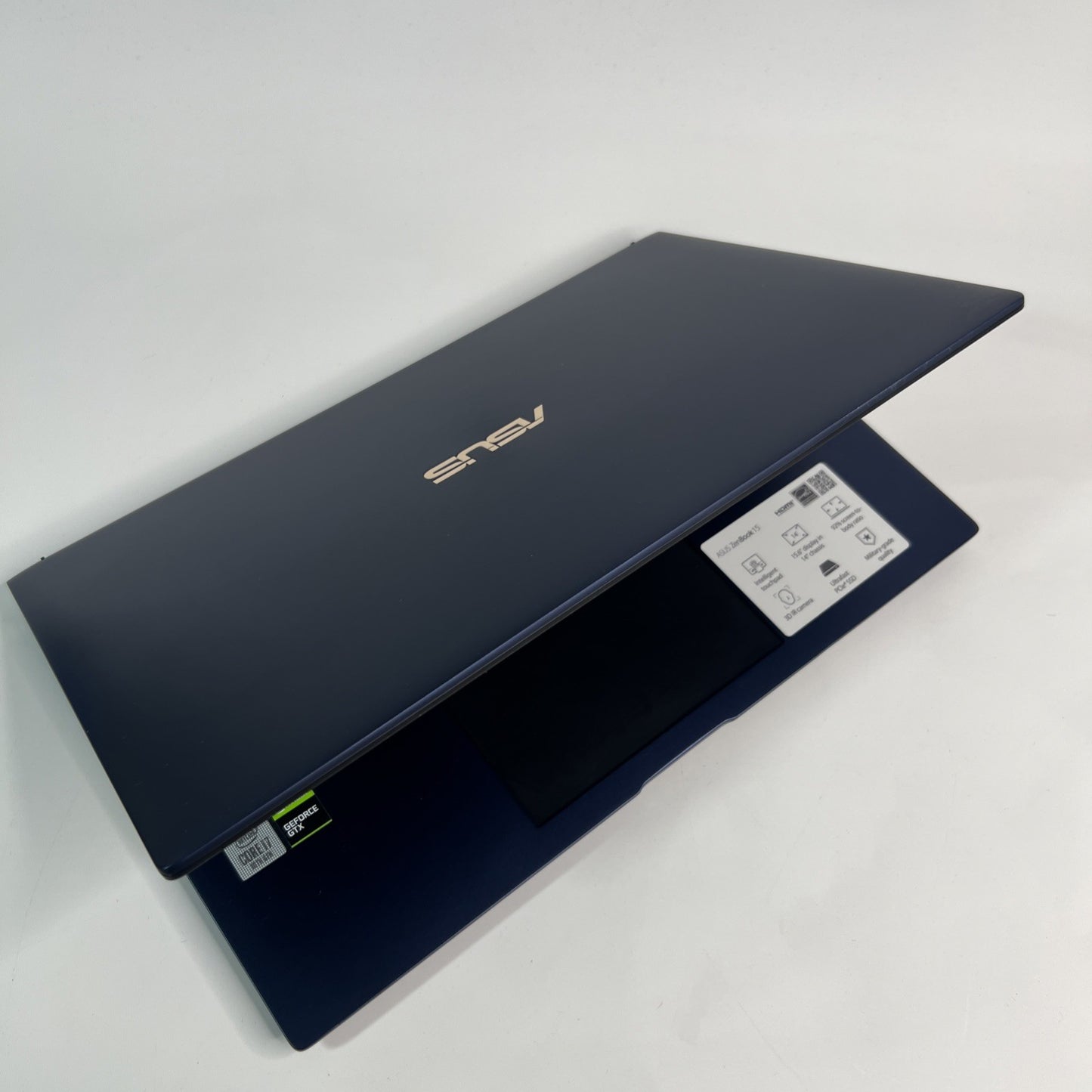 ASUS ZenBook UX534 Ultra HD 15.6 4K Laptop Intel i7-10510U 512GB SSD 16GB RAM
