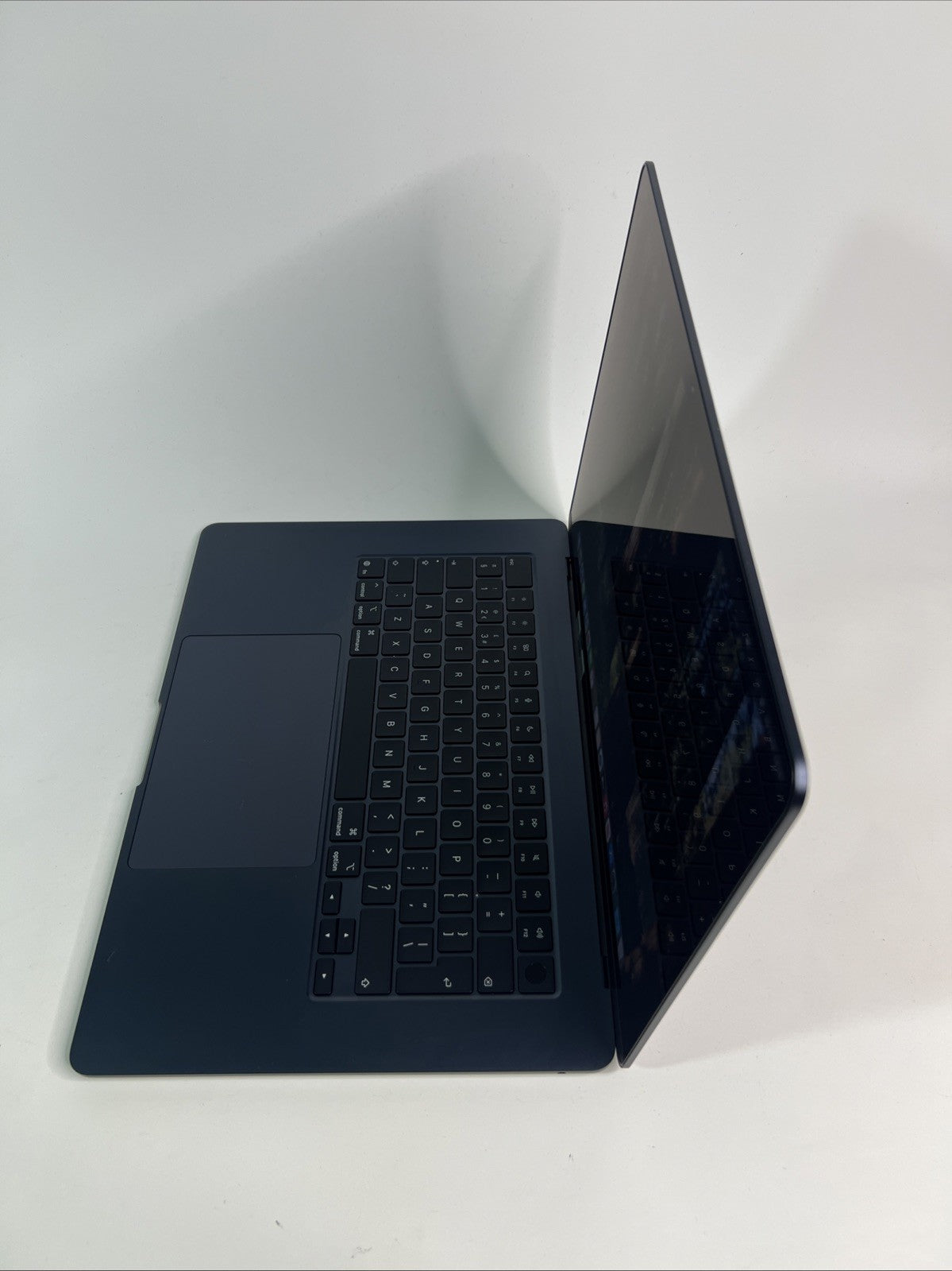 Apple MacBook Air 15 A3241 M4 16GB 256GB Midnight 2025 Laptop Warranty