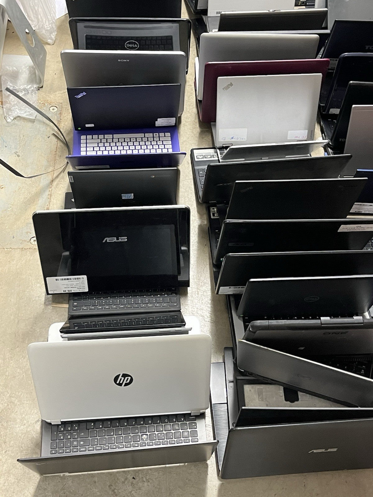 50x Mixed Laptops For Repair/Parts PCs No Ram/hdd Collection Only