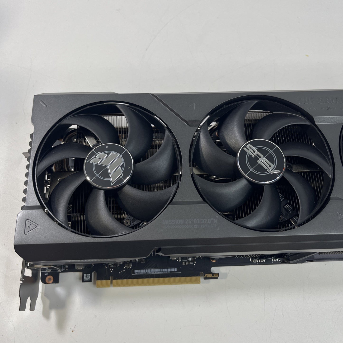 ASUS TUF Gaming NVIDIA GPU TWEAK |||  RTX 4080 Super 16GB GDDR6X Graphics Card.