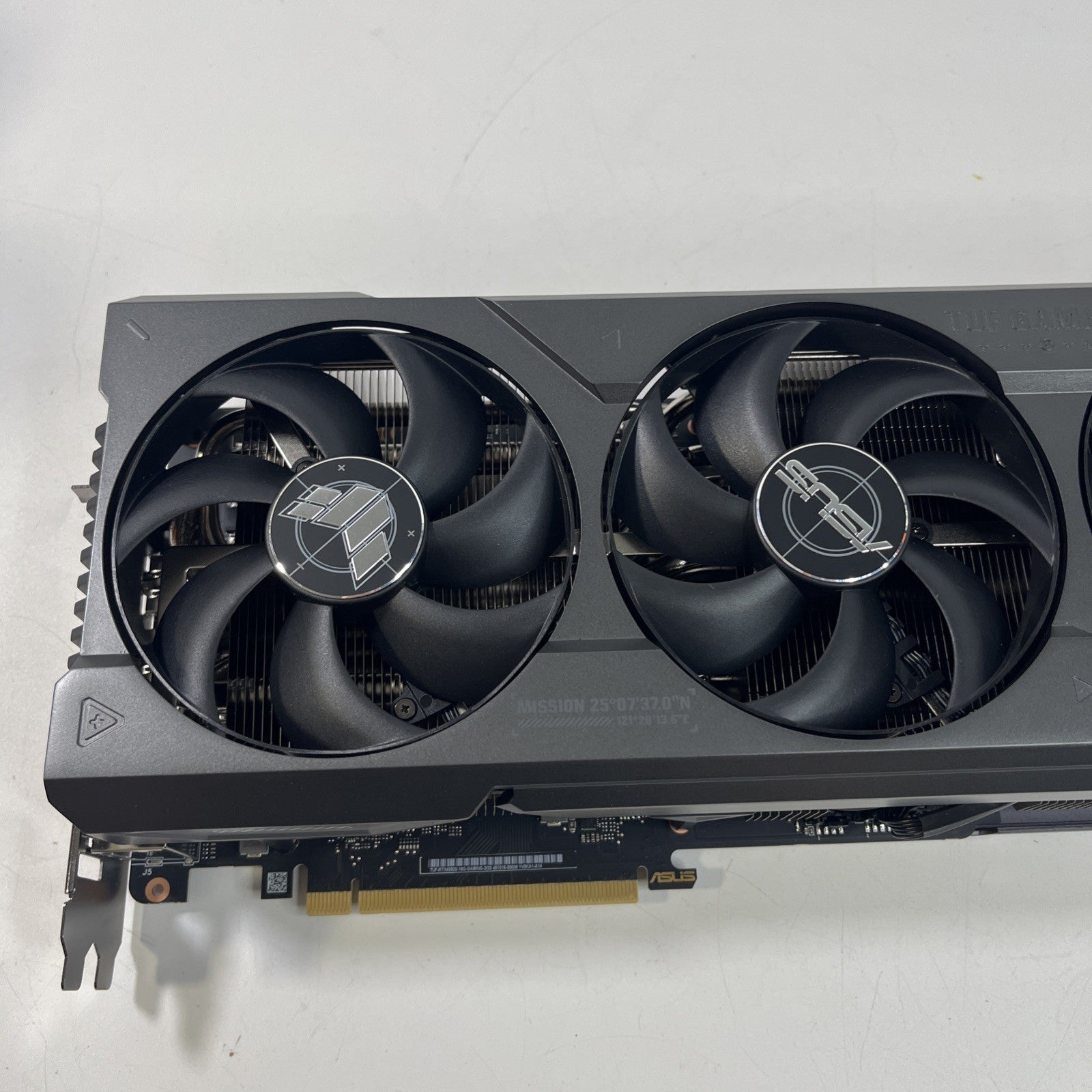 ASUS TUF Gaming NVIDIA GPU TWEAK |||  RTX 4080 Super 16GB GDDR6X Graphics Card.