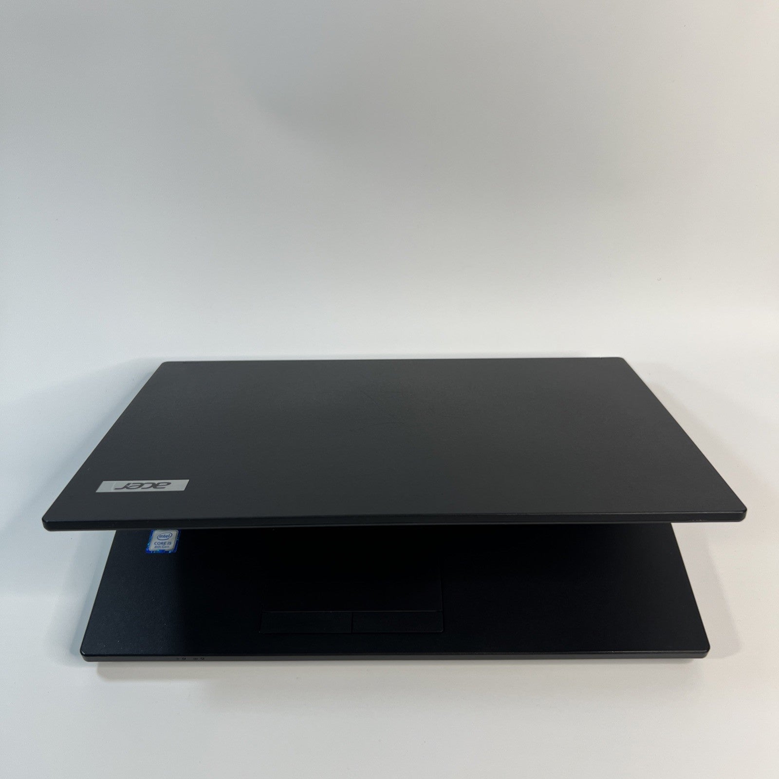 Acer Travelmate P2410 14" 8GB RAM 256 SSD Intel Core i5-8250U Windows 11 Laptop