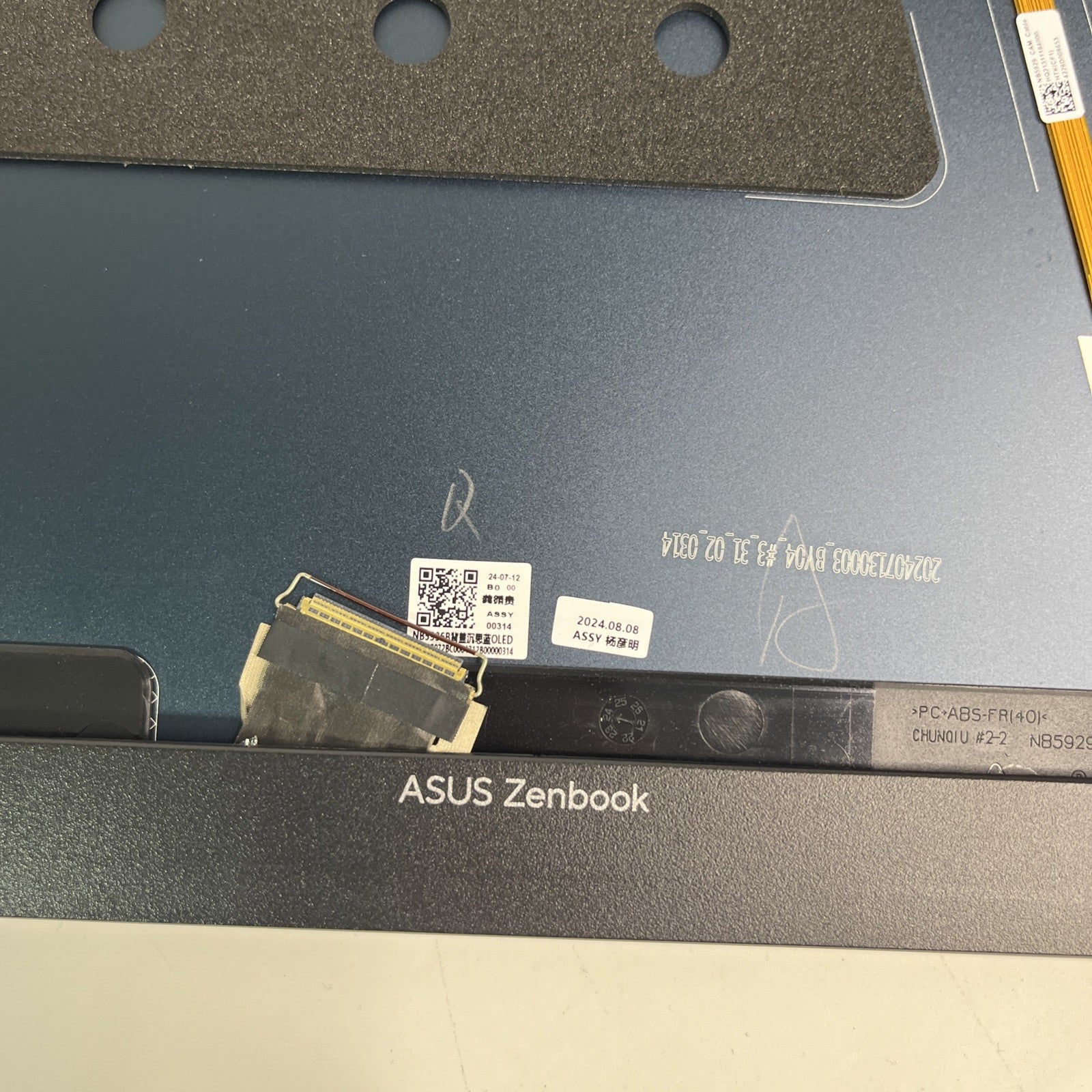 Blue ASUS ZENBOOK 14 FLIP OLED UX3402V Complete Top Lid Assembly With Cables