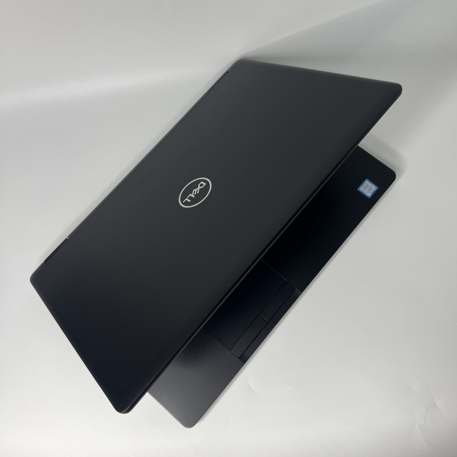 Dell Latitude 5590 Intel Core  i7-8650U 16Gb 512Gb SSD FHD Windows 11 Pro Laptop