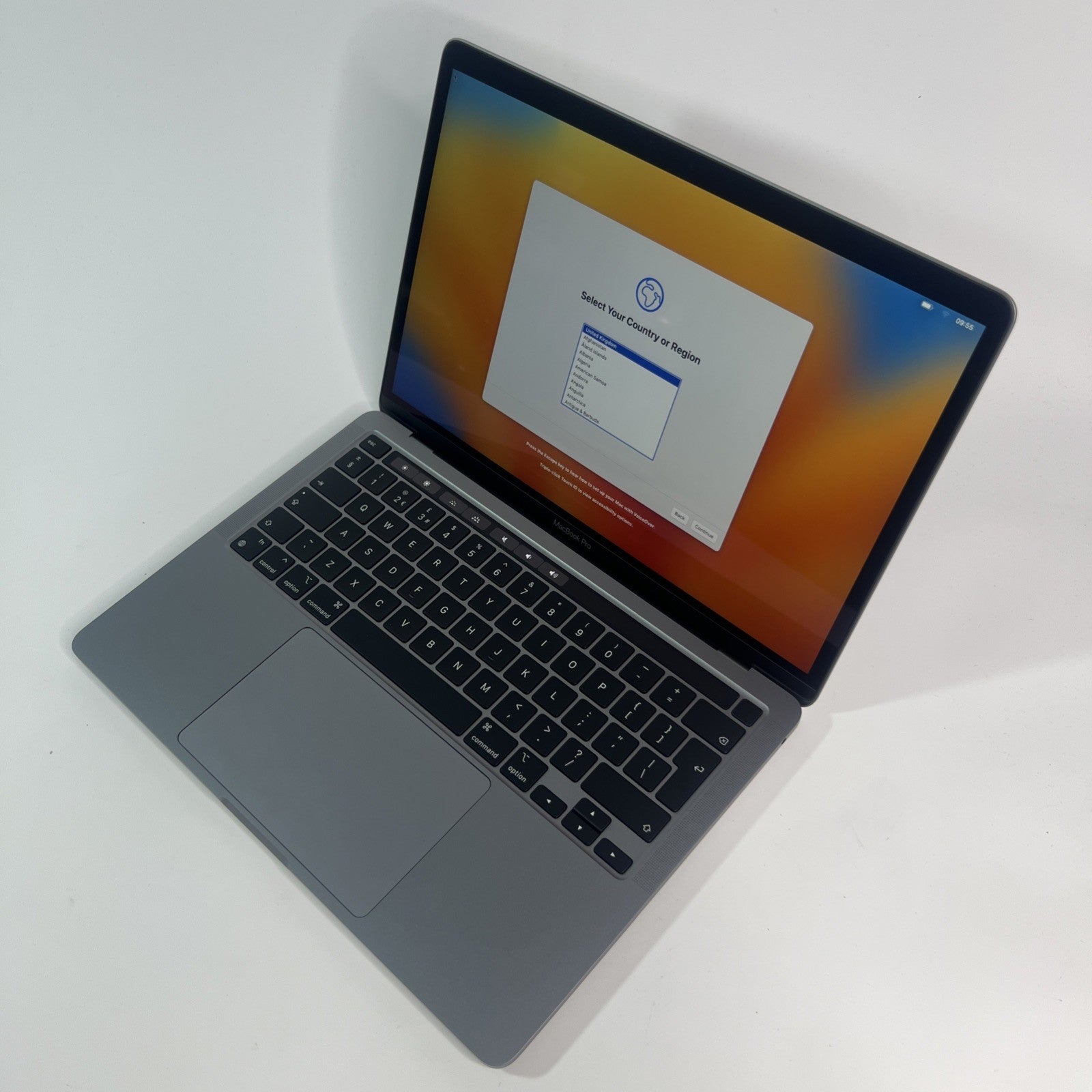 Apple MacBook Pro 13” A2338 M1 8-Core 8GB RAM 256GB SSD – Grade B – 96% Battery 
