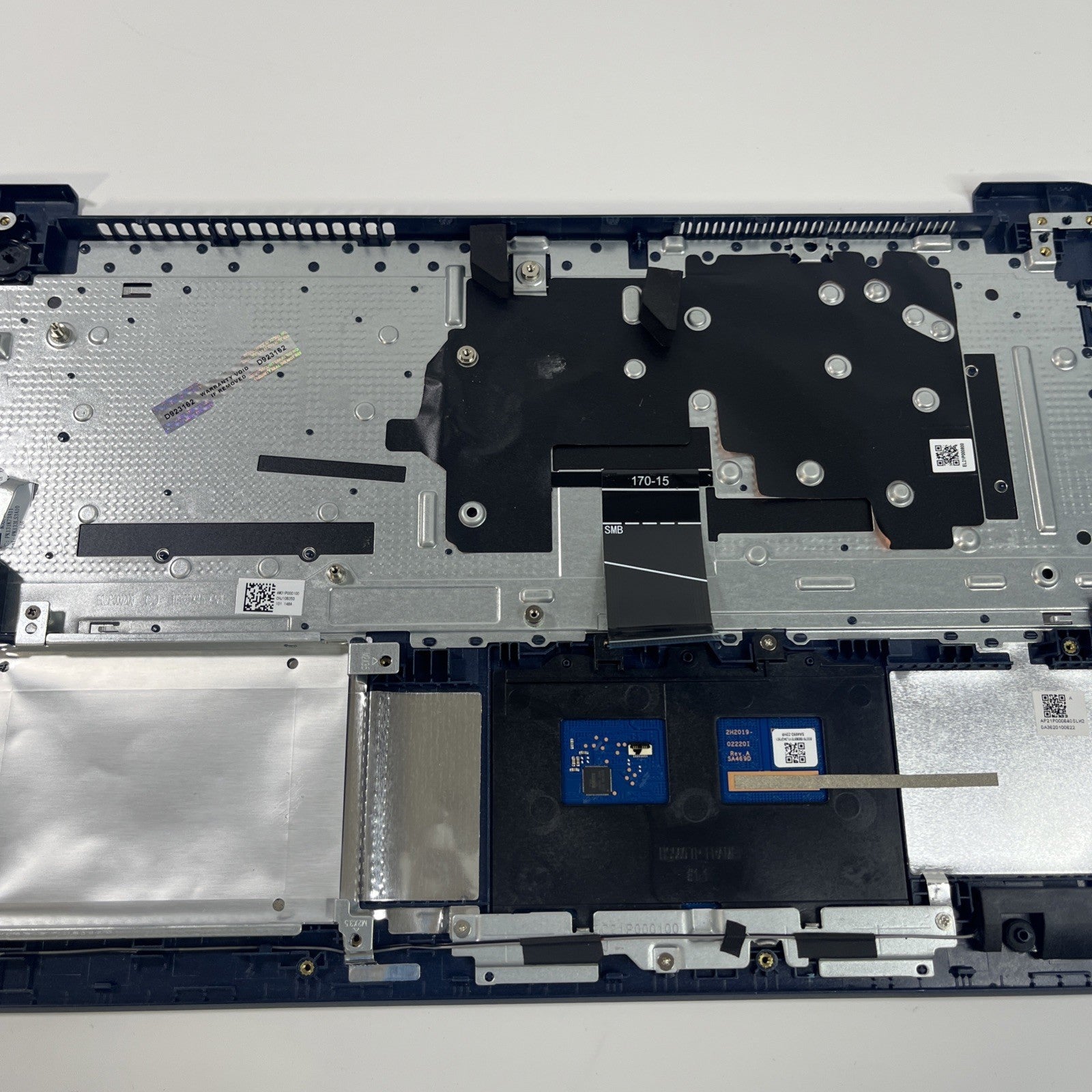 Genuine Lenovo Ideapad 3 15IAu7 Palmrest, Touchpad & Speakers ChJ10B350