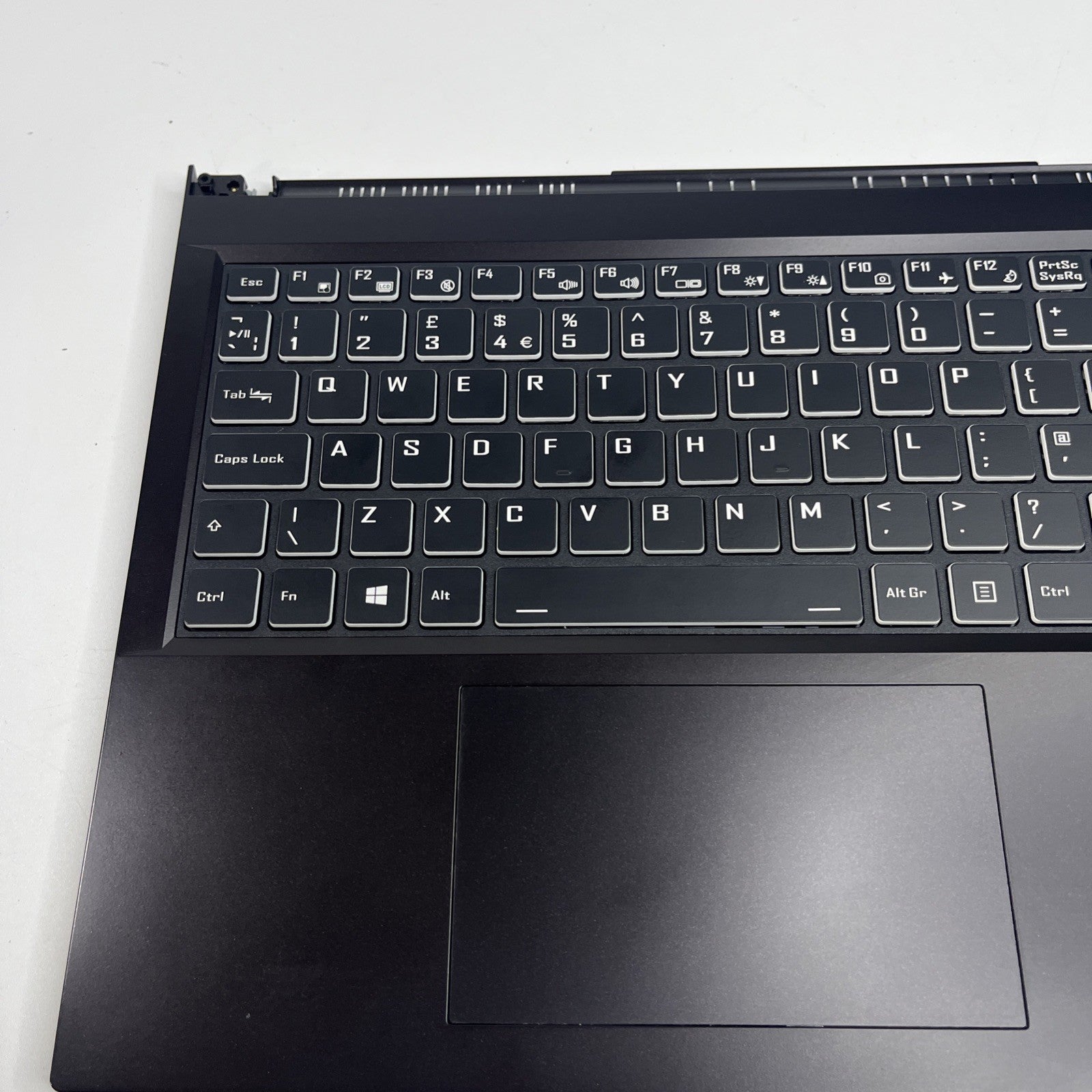 Genuine Black Medion Erazer E10 Palmrest ,keyboard, Speakers & Touchpad, NP502