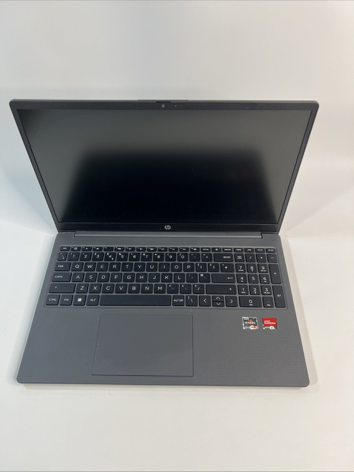 HP 15-fc0003sa 15.6-Inch FHD Laptop AMD RYZEN 3 7320U 8GB RAM 256GB SSD  Win 11