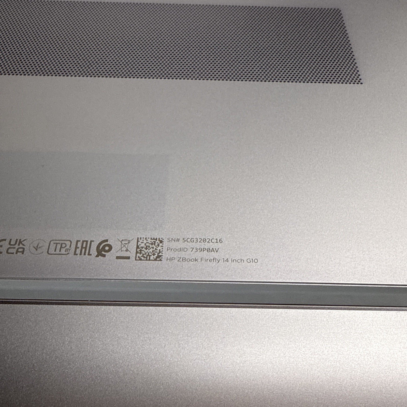 HP Zbook Firefly G10 Bottom Base Case Cover 6070B1957714 Silver Genuine