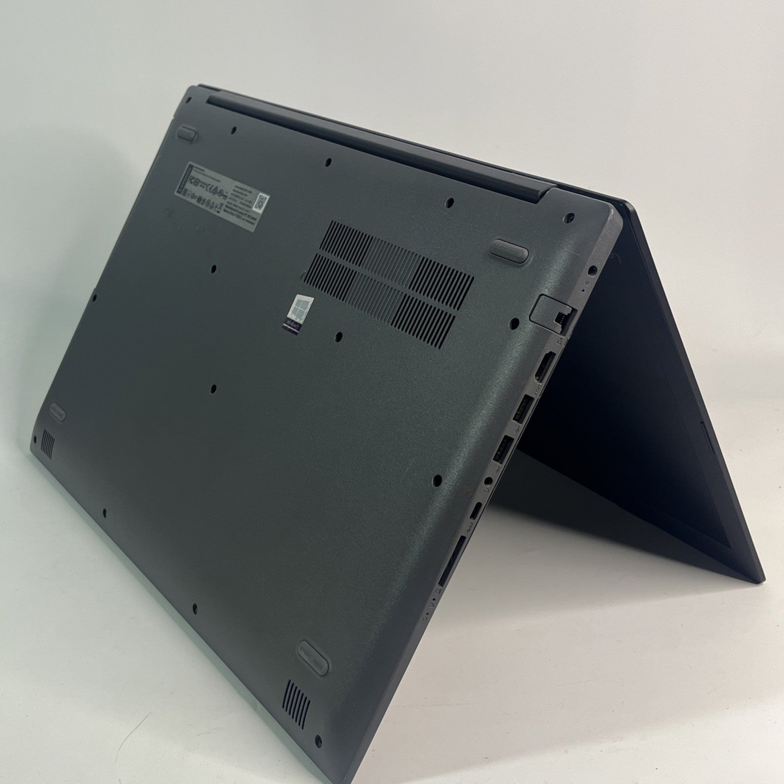 Black Lenovo IdeaPad 320-17ABR AMD A10-9620P 8GB RAM 256GB  17.3 Win 10. #G A