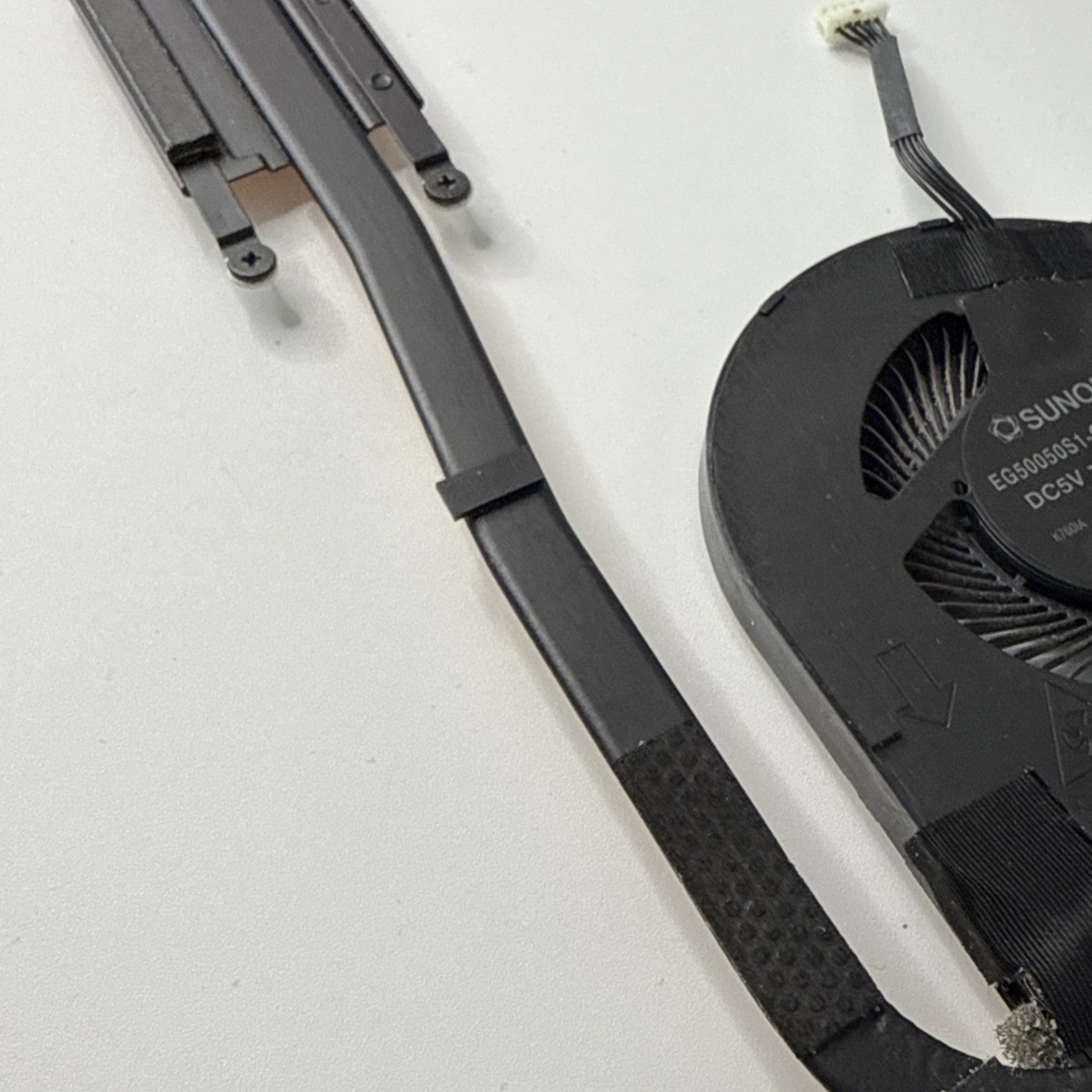 Lenovo Thinkpad L470 CPU Heatsink and Cooling Fan 01HW919 / AT12Y0002SS0