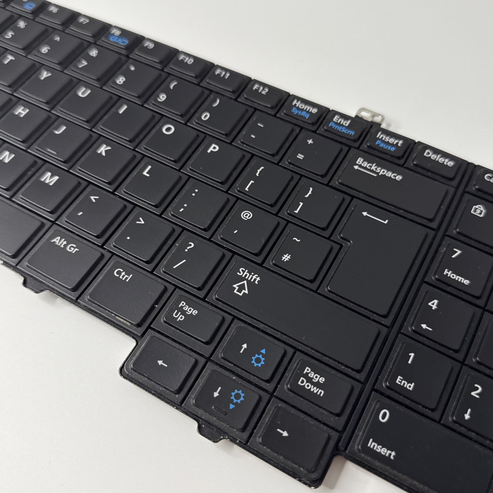 Genuine Dell Latitude E5540 UK English QWERTY Laptop Keyboard - 08PJW6