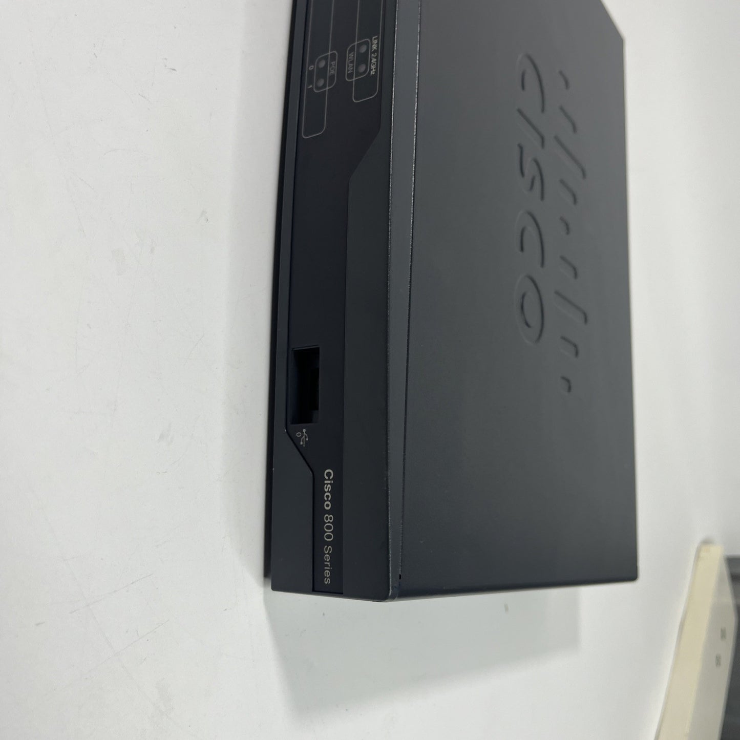 CISCO 881 Router IP Services Ethernet 800 Series