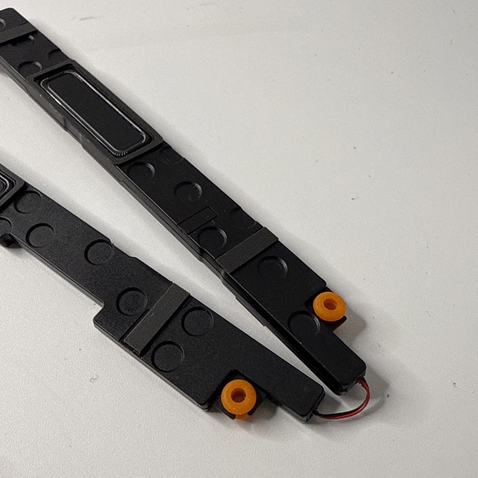 Lenovo IdeaPad 3 Chrome 15IJL6 Right Left Speaker 5SB0S31958 Genuine