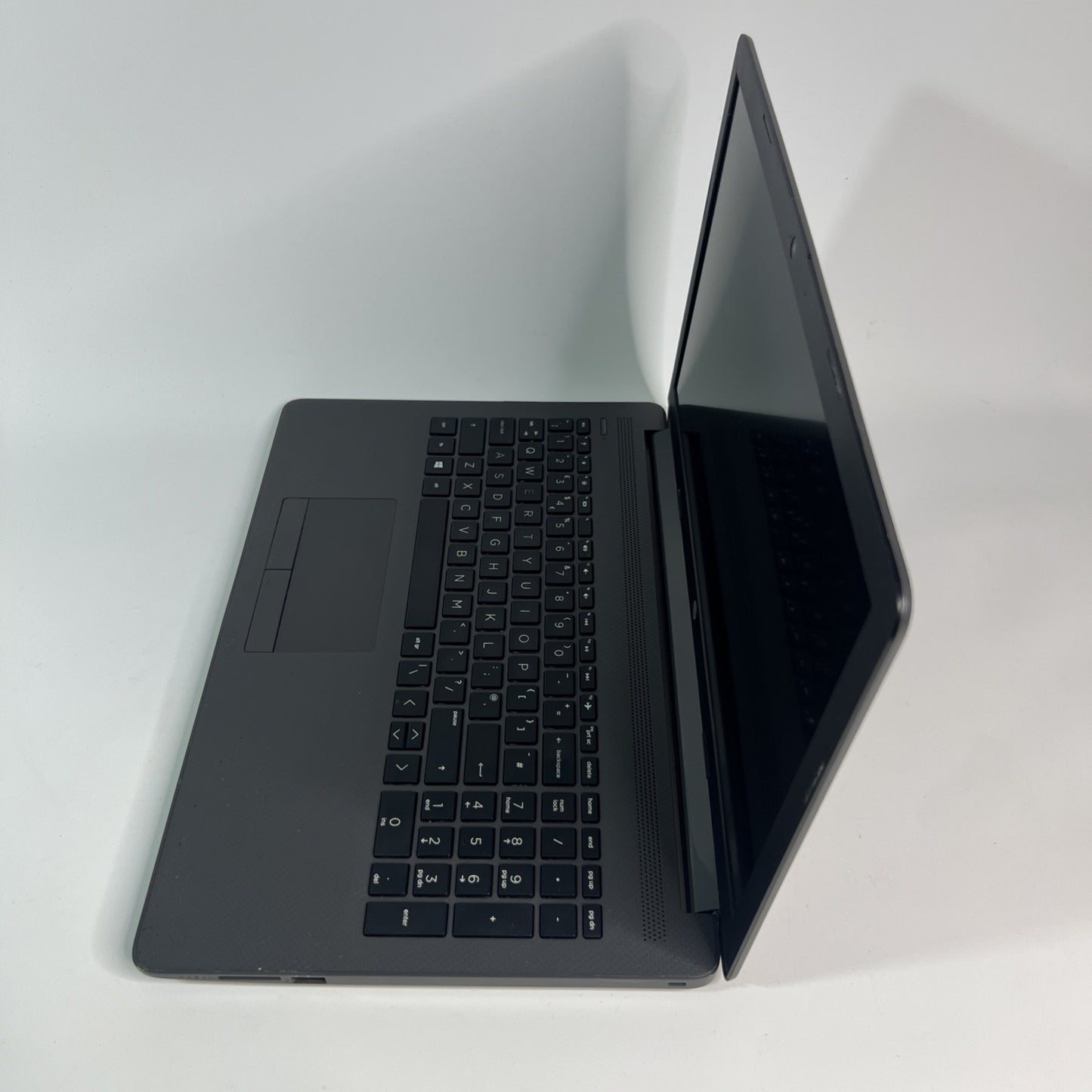 HP Notebook 255 G7 Ryzen 5-3500U 8GB RAM 256GB SSD Windows 11 Laptop.