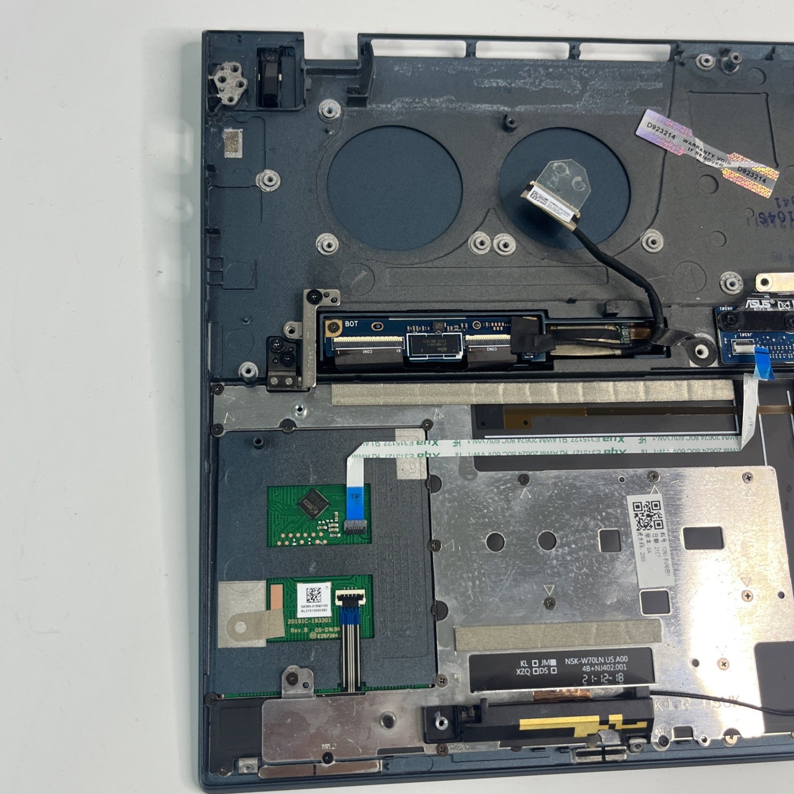 Asus Zenbook UX482EAR Palmrest Cover & Small Screen Touchpad UK 13N1-BVA0C01