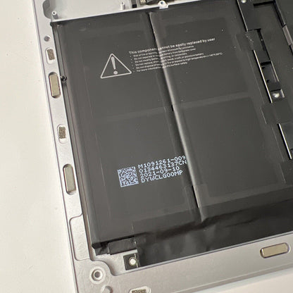 Microsoft Surface 4 1958 Bottom Base Cover Silver + Battery DYNT02 (SMALL CHIP)