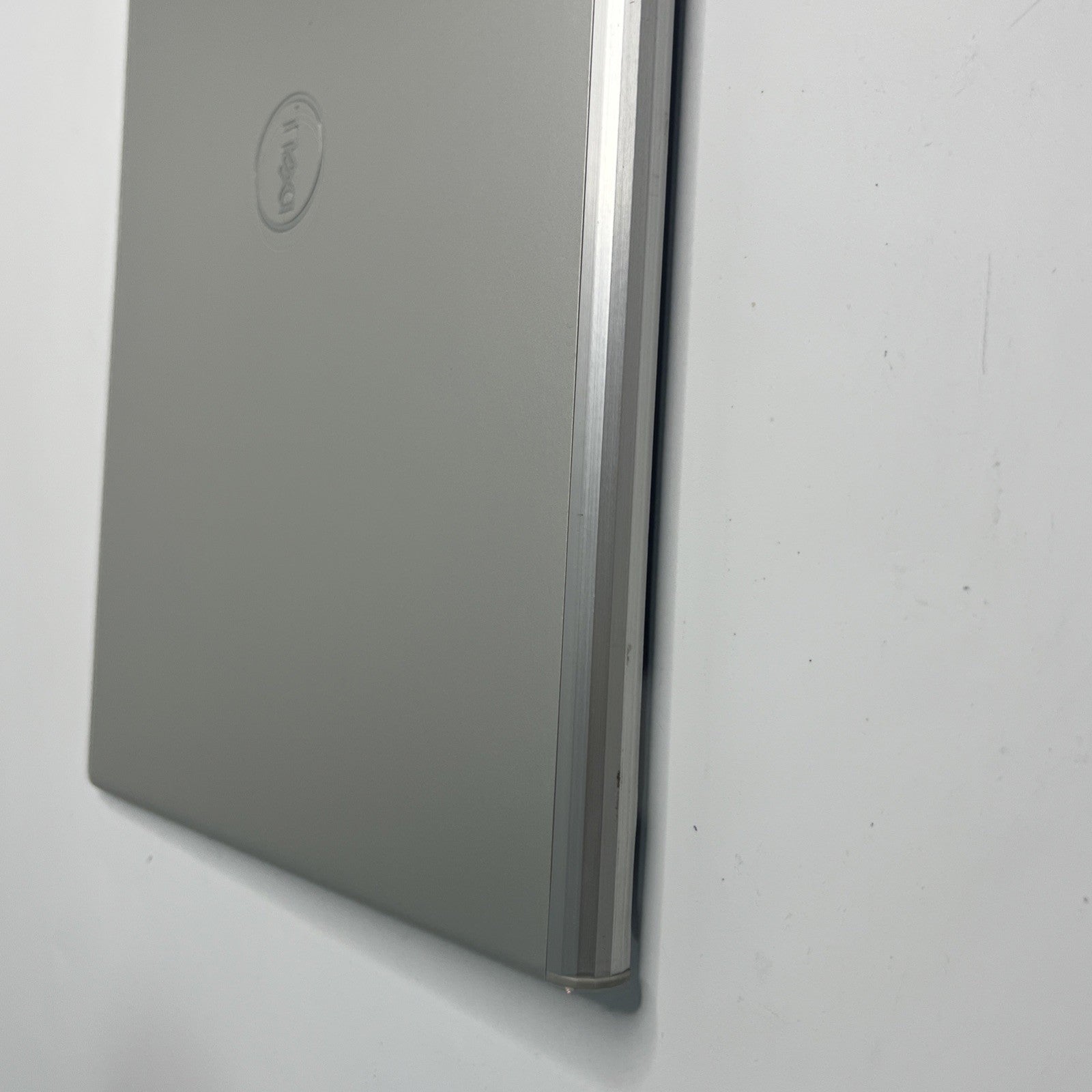 Dell Inspiron 7501 LCD Complete Screen Assembly Top Lid Cover Silver Cables