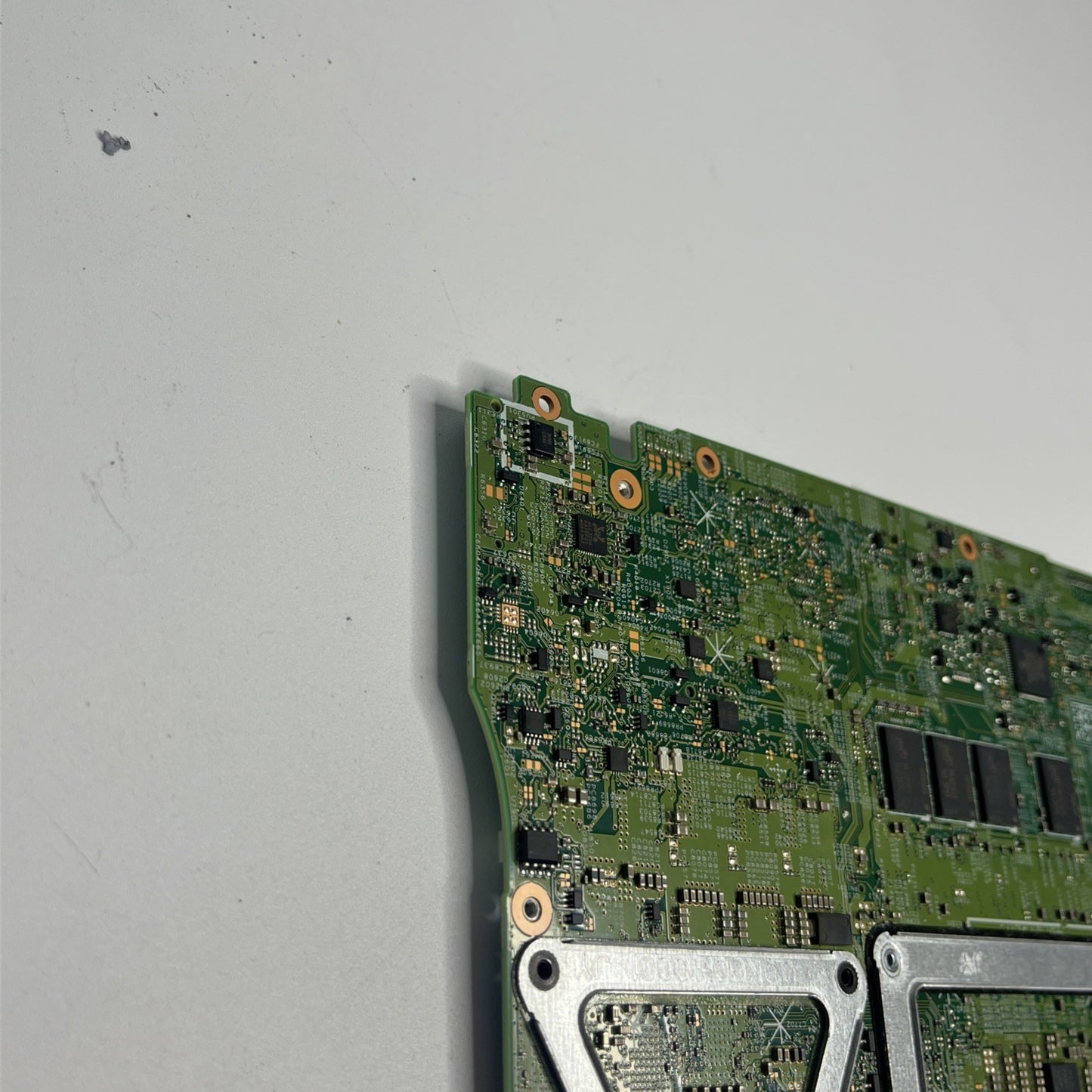 Genuine Dell Inspiron 7501 Motherboard i7-10750H 09H3PJ. GTX 1650 Ti