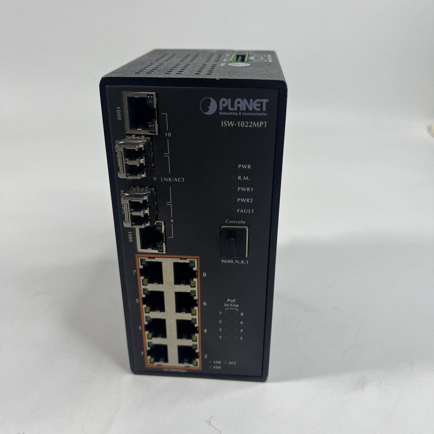 PLANET ISW-1022MPT 8-Port 10/100Mbps + 2-Port Gigabit TP/SFP Combo PoE Managed 