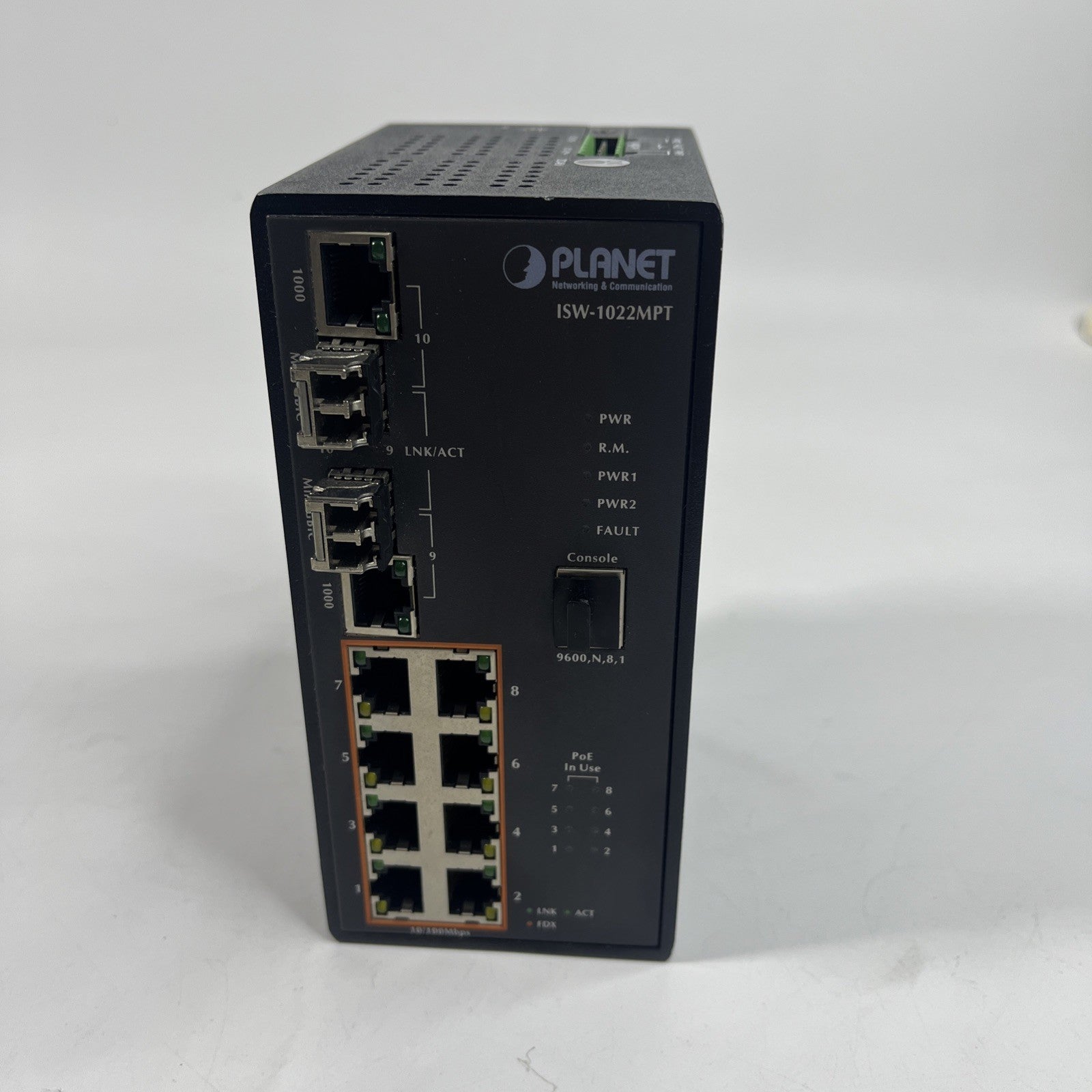 PLANET ISW-1022MPT 8-Port 10/100Mbps + 2-Port Gigabit TP/SFP Combo PoE Managed 