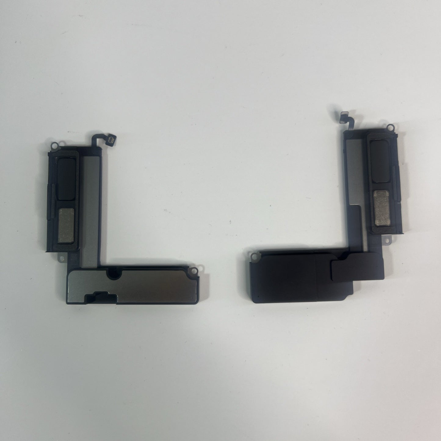 Apple MacBook Air 15” A3241 (2025) Left & Right Speakers – Genuine Pair